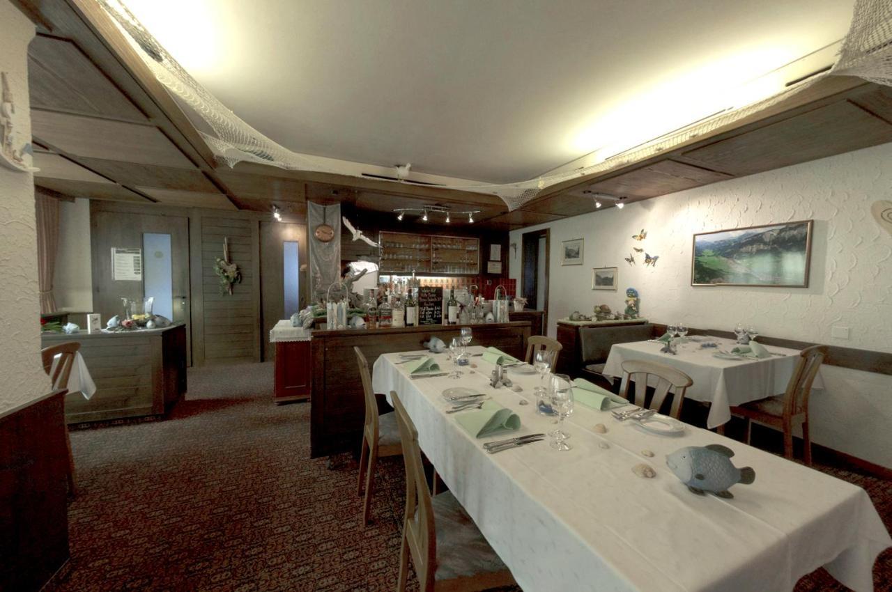 Gasthaus Post Muotathal Εξωτερικό φωτογραφία